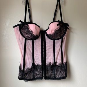 Victoria’s Secret 34 B